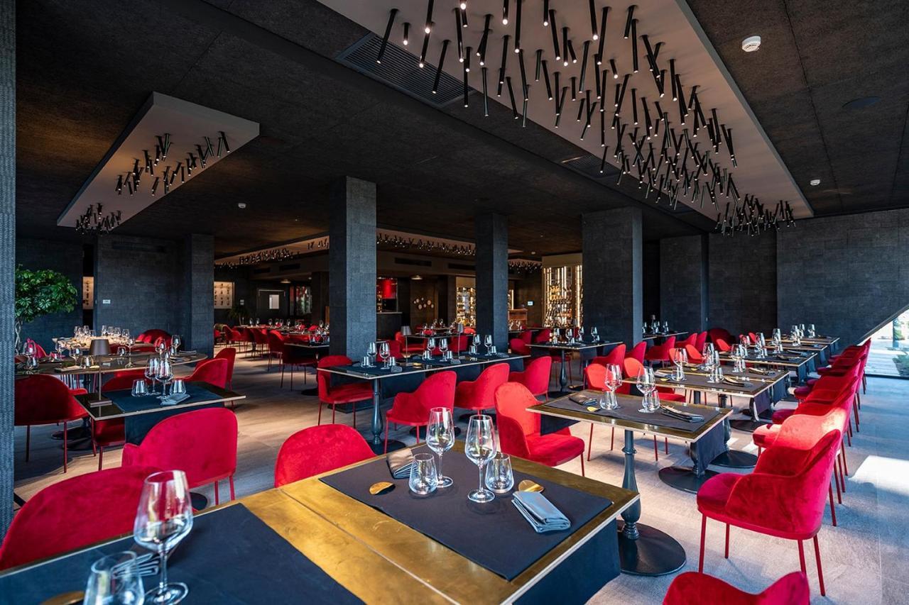 Phi Hotel Piajo Nembro Dış mekan fotoğraf